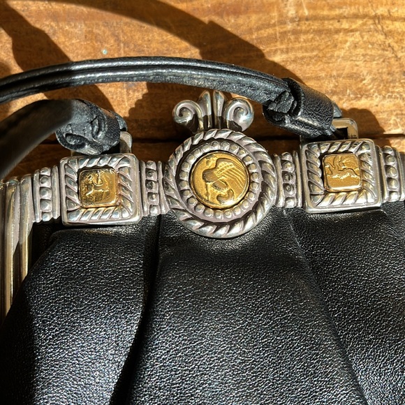 Small black leather evening bag. - Picture 2 of 6